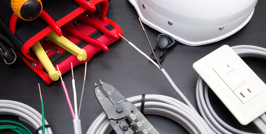 三恵工機の電気工事ってどんな仕事？